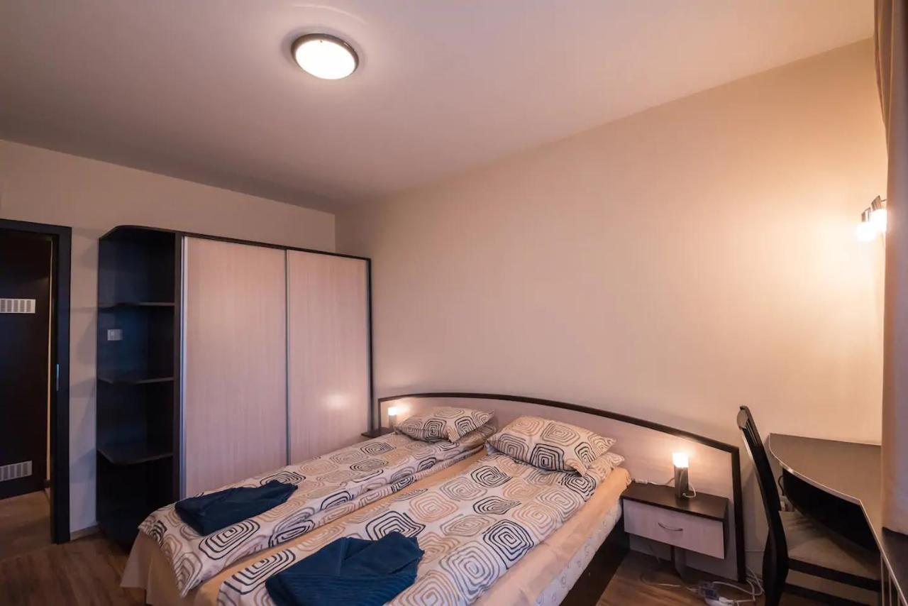 Charming, Fully-Furnished, 2-Bedroom Apartment Bansko Buitenkant foto