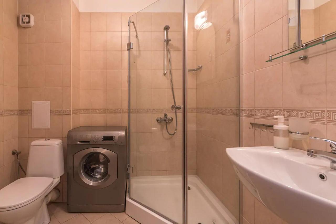 Charming, Fully-Furnished, 2-Bedroom Apartment Bansko Buitenkant foto